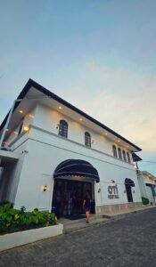 Buka Puasa di Gedung Berusia 129 Tahun, Ngabuburit di Gedung Ismaya Semarang